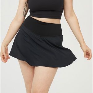 Aerie Offline black nylon tennis skirt